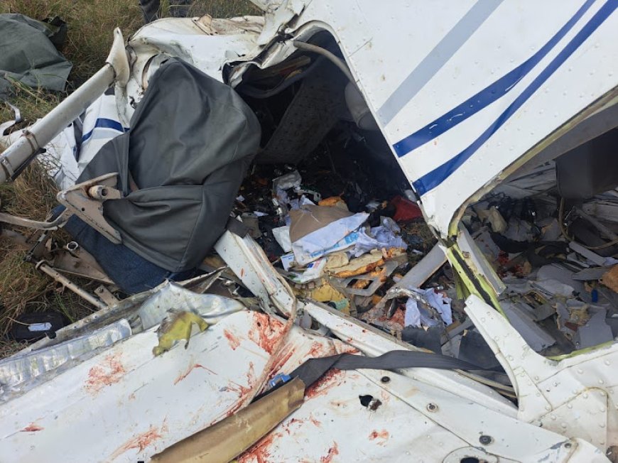 TWO PLANES COLLIDE, LEAVING TWO DEAD AND 44 INJURED BUT UNHARMED AT NAIROBI NATIONAL PARK