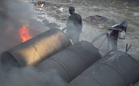 Title: The Economics and Realities of Chang'aa Sales in Kisii