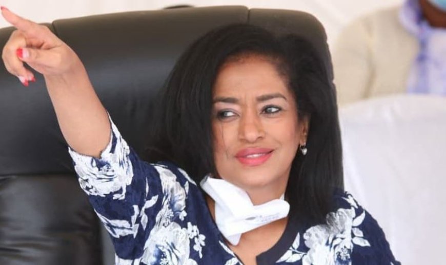 PASSARIS ADVISES GIRLS: CONCENTRATE ON YOUR STUDIES SINCE NOBODY WILL RECALL THEIR CHILDHOOD SWEETHEART