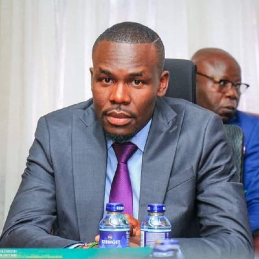 Osoro Accuses Senator Sifuna With Allowance Hypocrisy