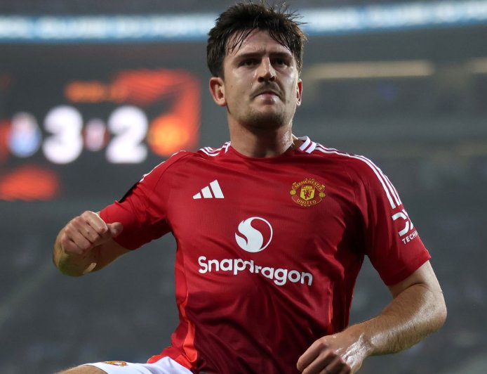Porto 3-3 Manchester United: Harry Maguire rescues Europa League point for Erik ten Hag after stunning collapse